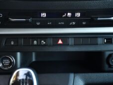 Opel Zafira 2.0CDTi LIFE HUD TAŽNÉ 1.M ČR - 27