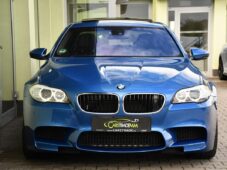 BMW M5 4.4 V8 NVISION HUD TOP STAV ČR - 8