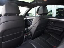 BMW M5 4.4 V8 NVISION HUD TOP STAV ČR - 19