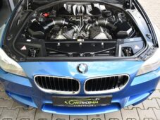 BMW M5 4.4 V8 NVISION HUD TOP STAV ČR - 61