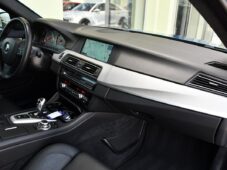 BMW M5 4.4 V8 NVISION HUD TOP STAV ČR - 16