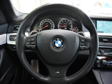 BMW M5 4.4 V8 NVISION HUD TOP STAV ČR - 25