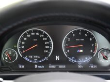 BMW M5 4.4 V8 NVISION HUD TOP STAV ČR - 29