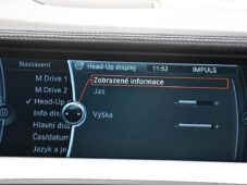 BMW M5 4.4 V8 NVISION HUD TOP STAV ČR - 41