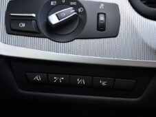 BMW M5 4.4 V8 NVISION HUD TOP STAV ČR - 45