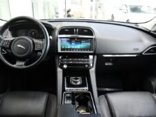 Jaguar F-Pace 20d AWD - 4