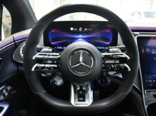 Mercedes-Benz EQE 43 AMG - 24