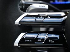 Mercedes-Benz EQE 43 AMG - 25