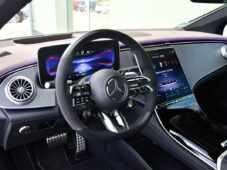 Mercedes-Benz EQE 43 AMG - 14