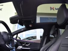 Mercedes-Benz EQE 43 AMG - 21