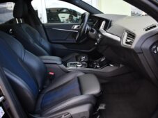 BMW Řada 2 218d M-SPORT PANO TAŽNÉ 1M ČR - 20