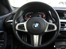 BMW Řada 2 218d M-SPORT PANO TAŽNÉ 1M ČR - 28
