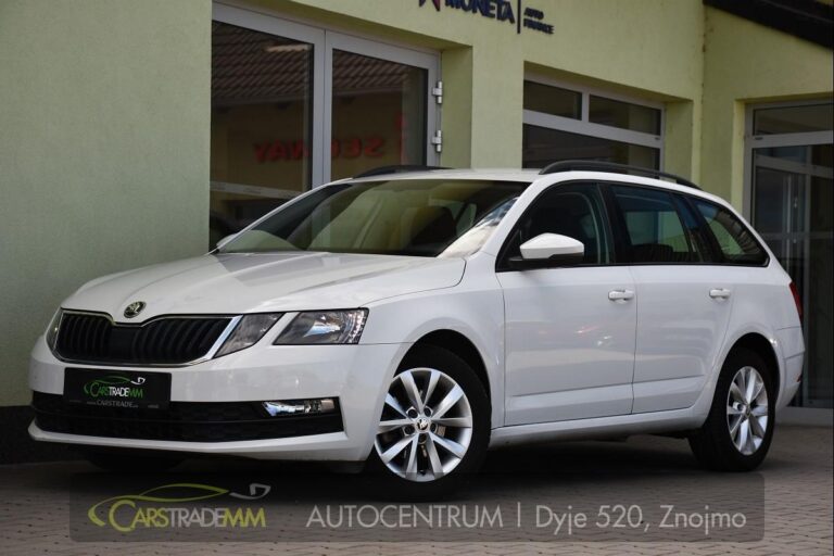 Škoda Octavia 1,6TDi DSG CARPLAY NAVI - 1