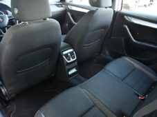 Škoda Octavia 1,6TDi DSG CARPLAY NAVI - 18
