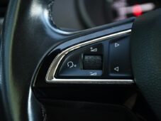 Škoda Octavia 1,6TDi DSG CARPLAY NAVI - 27
