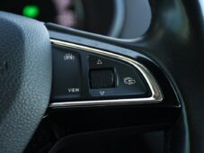 Škoda Octavia 1,6TDi DSG CARPLAY NAVI - 28