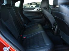 BMW Řada 4 420d xD M-SPORT ZÁRUKA 1M ČR - 20
