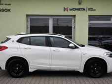 BMW X2 xDrive20d 2XALU HUD 1M ČR - 12