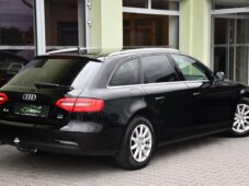 Audi A4 2.0TDi TAŽNÉ 2XKLÍČ P.SENZORY - 3
