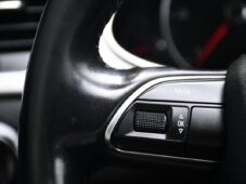 Audi A4 2.0TDi TAŽNÉ 2XKLÍČ P.SENZORY - 22