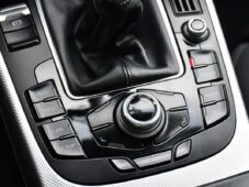 Audi A4 2.0TDi TAŽNÉ 2XKLÍČ P.SENZORY - 24