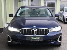 BMW Řada 5 540i xD LUXURY HUD LASER TAŽNÉ - 8