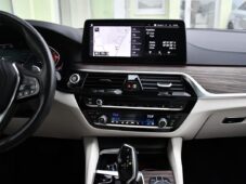 BMW Řada 5 540i xD LUXURY HUD LASER TAŽNÉ - 5