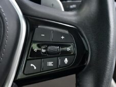 BMW Řada 5 540i xD LUXURY HUD LASER TAŽNÉ - 24