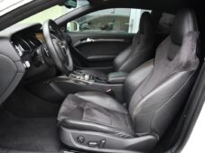 Audi RS 5 4.2FSI V8 QUATTRO B&O CARBON - 13