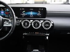 Mercedes-Benz CLA 200d LED A/T NAVI KAMERA ČR 1M - 8