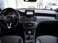 Mercedes-Benz Třídy A 180 - 4