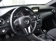 Mercedes-Benz Třídy A 180 - 13