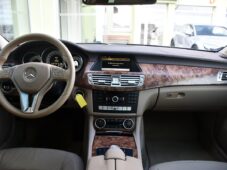 Mercedes-Benz CLS 350 KAMERA H/K - 4