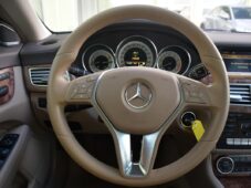 Mercedes-Benz CLS 350 KAMERA H/K - 21