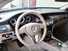 Mercedes-Benz CLS 350 KAMERA H/K - 14