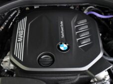 BMW Řada 3 320d xD MSPORT PANO NTOP TAŽNÉ - 47