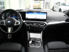 BMW Řada 3 320d xD MSPORT PANO NTOP TAŽNÉ - 4