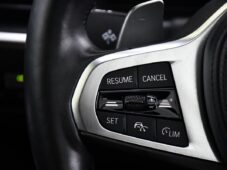 BMW Řada 3 320d xD MSPORT PANO NTOP TAŽNÉ - 23