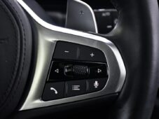 BMW Řada 3 320d xD MSPORT PANO NTOP TAŽNÉ - 24