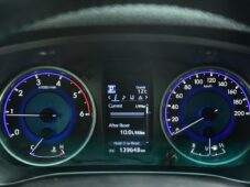 Toyota Hilux 2.4 D4D 4X4 ČR - 32