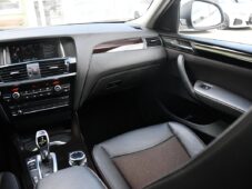 BMW X4 xDrive30D NAVI ČR - 23