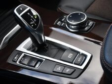 BMW X4 xDrive30D NAVI ČR - 32