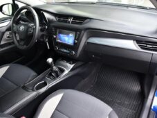 Toyota Avensis 2.0D ČR MOTOR BMW - 11