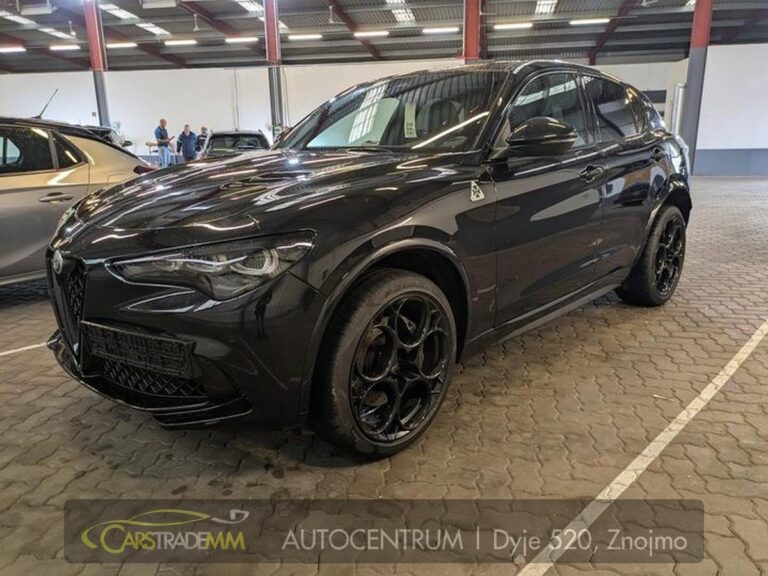Alfa Romeo Stelvio 2.9 V6 Bi-T. 382 kW REZERVACE - 1