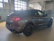 Alfa Romeo Stelvio 2.9 V6 Bi-T. 382 kW Quadrifogl - 3
