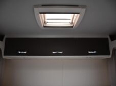 Ahorn Ostatní 2.3dCi CAMP ECO 690 - 24