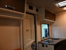 Ahorn Ostatní 2.3dCi CAMP ECO 690 - 40