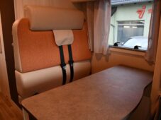 Ahorn Ostatní 2.3dCi CAMP ECO 690 - 42