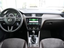 Škoda Octavia 2.0TDi L&K 135kW 4X4 ACC ČR - 4