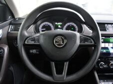 Škoda Octavia 2.0TDi L&K 135kW 4X4 ACC ČR - 21